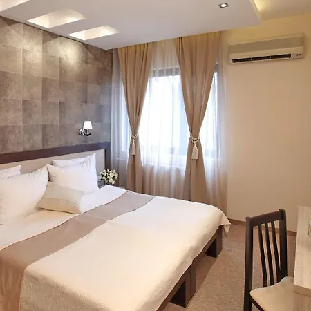 Garni Vozarev Hotel Belgrad