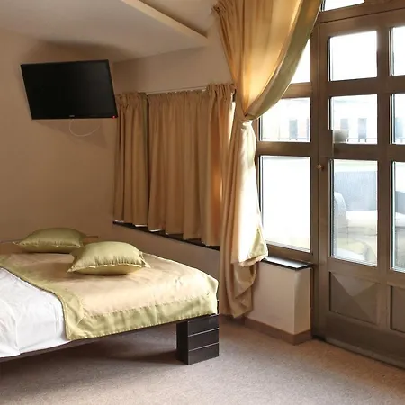Garni Vozarev Hotel 3*