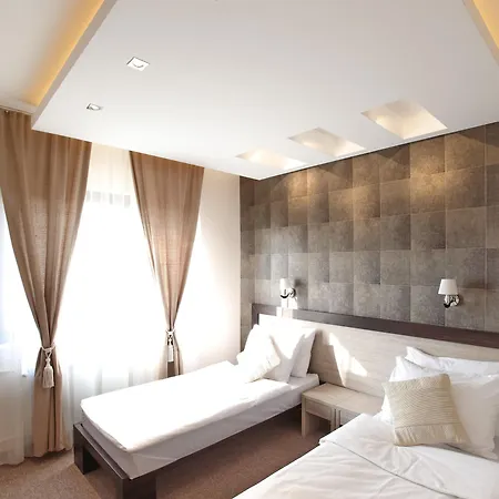 Garni Vozarev Hotel 3*