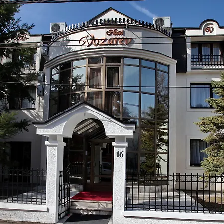 Garni Vozarev