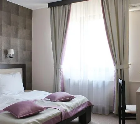 Garni Vozarev Hotel 3*