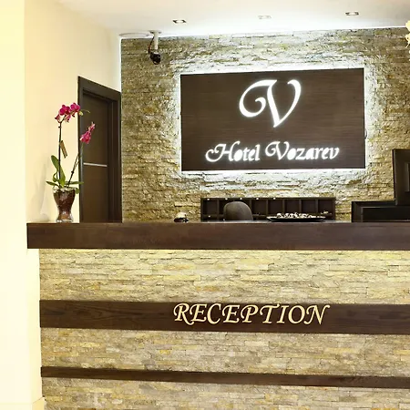 Garni Vozarev 3*