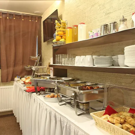 Garni Vozarev Hotel 3*