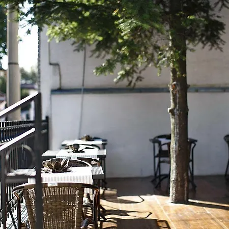 Garni Vozarev Hotel