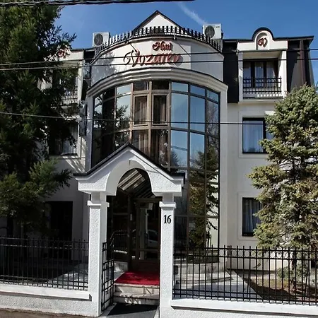 Garni Vozarev 3*