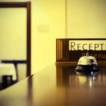 Hotel Garni Vozarev 3*