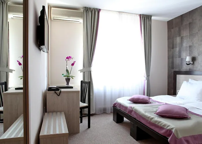 Hotel Garni Vozarev Belgrado