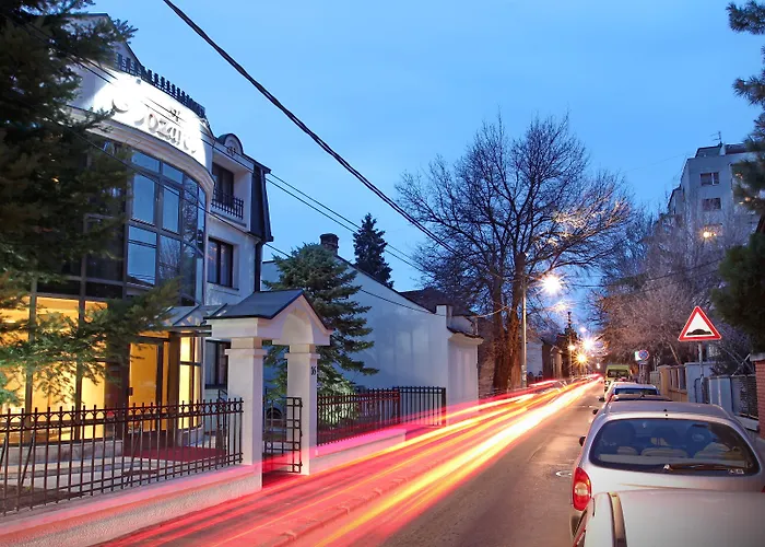 Garni Vozarev Hotel 3*