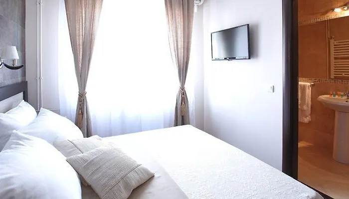 Hotel Garni Vozarev Belgrado