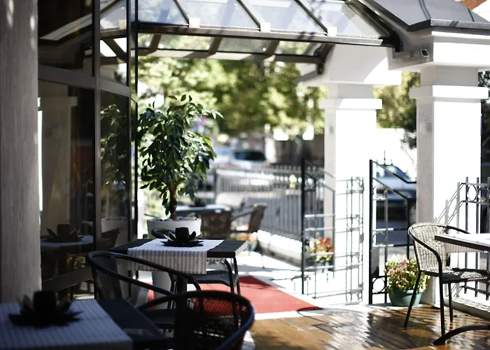 Hotel Garni Vozarev Belgrado