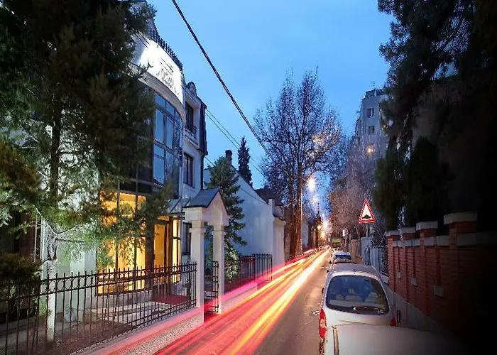 Garni Vozarev 3* Belgrad